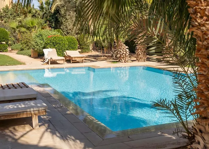 South Marina 2br, Bathtub, Terraces & Pool Appartement *
