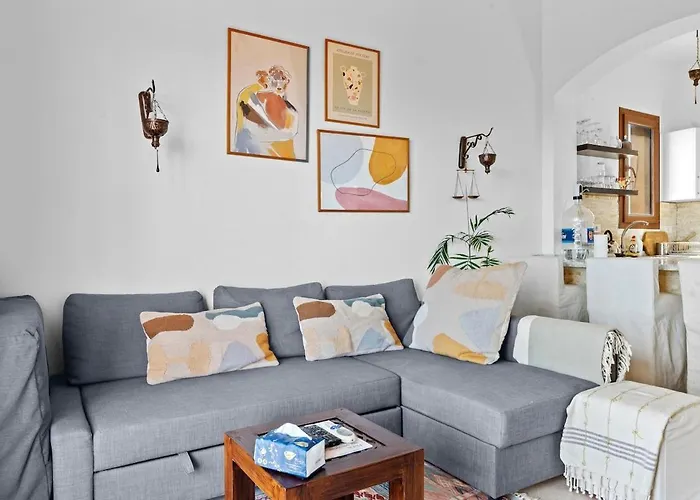South Marina 2br, Bathtub, Terraces & Pool Appartement